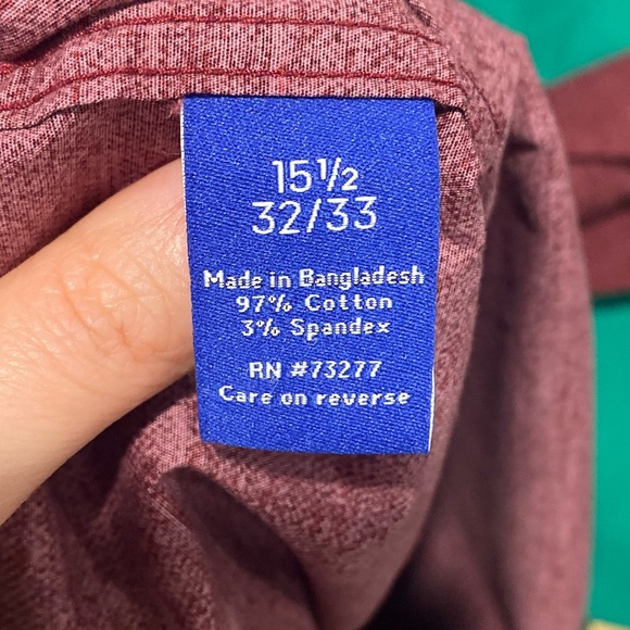 APT 9 Men's button-down shirt, long sleeve, burgundy, fitted. - Picture 4 of 9